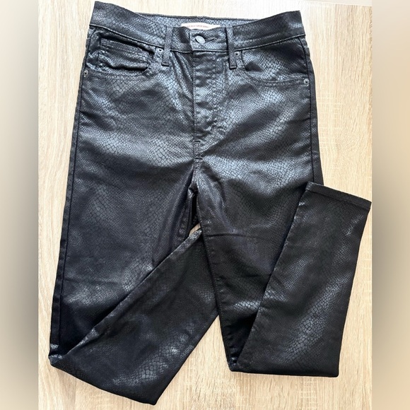 Levi’s Premium Mile High Super Skinny Black Snakeskin Coated Style Jeans - Picture 5 of 10